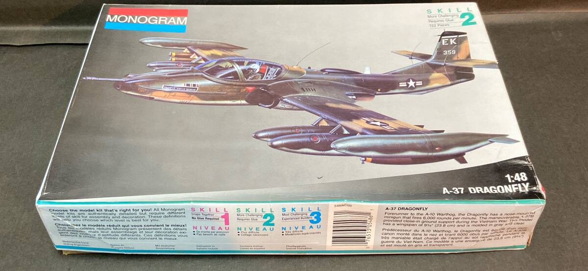 ☆★☆ モノグラム 1/48 A-37 ドラゴンフライ 未組み立て ★☆拍卖