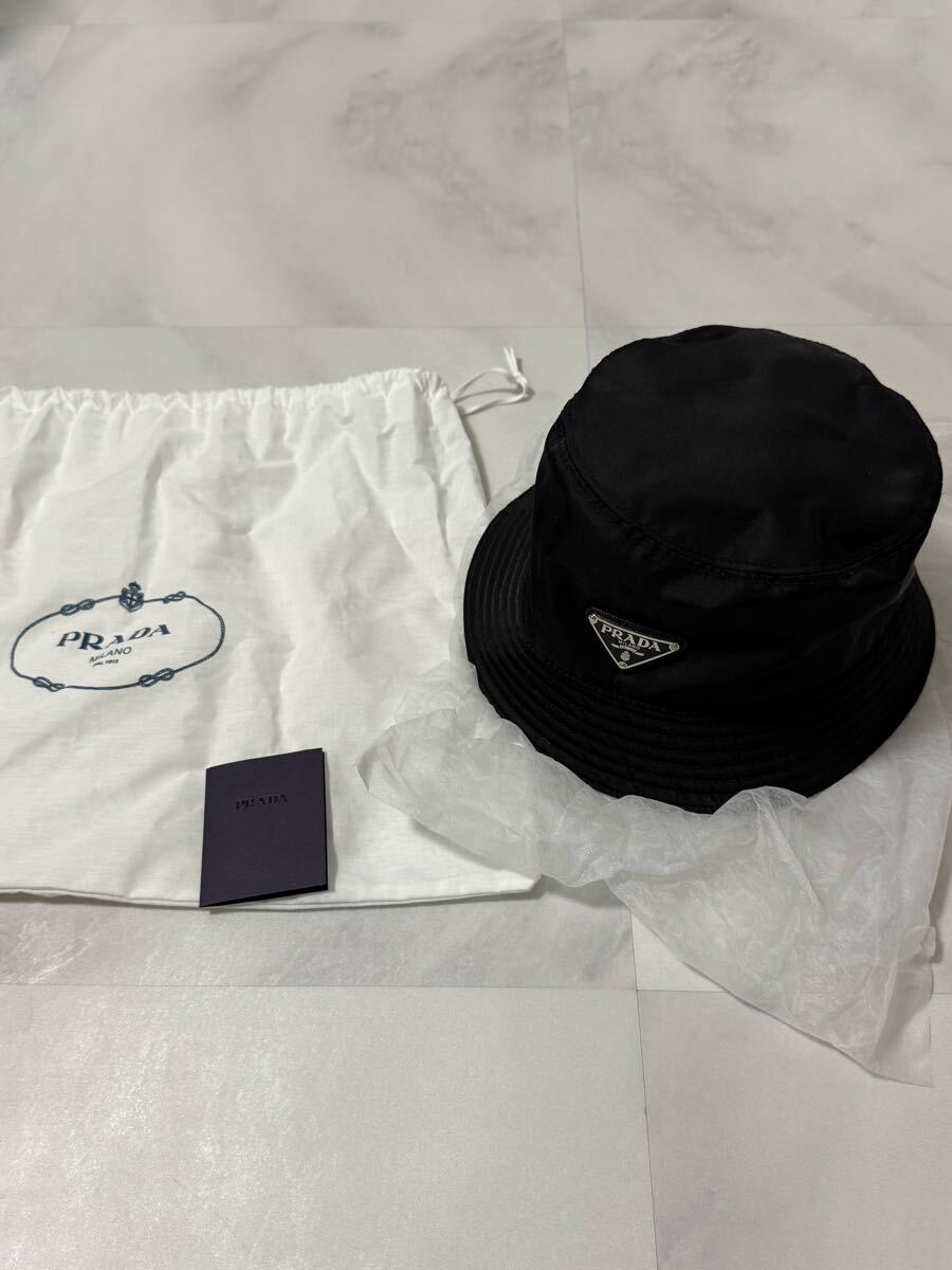 【定番】 PRADA バケットハット ナイロン 黒 M 帽子拍卖