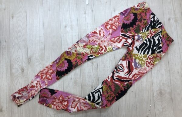 ラグジュアリー スポーツ イタリアンvibes ボタニカル エスニック 総柄 レギンス タイツ パンツ ボトムス レディース M ピンク系拍卖