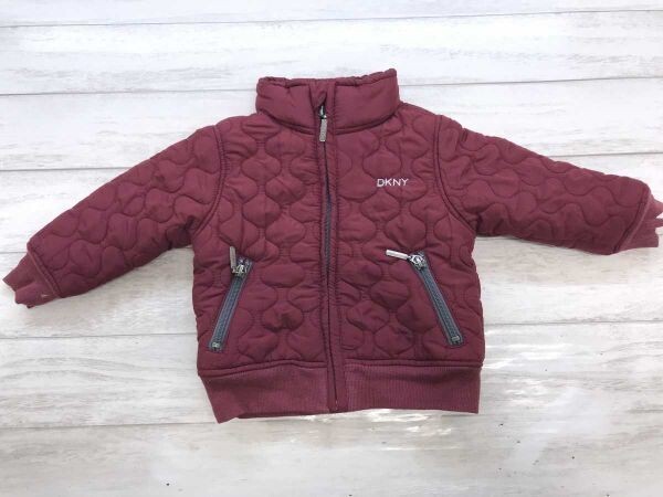 ダナキャラン DKNY Donna Karan レトロ アウトドア スポーツ キルティング ジャケット ベビー ロゴ刺繍 ポリエステル100% 12M バーガンディ拍卖