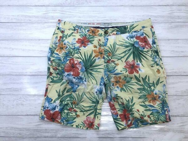 ザラ マン ZARA MAN サーフ ビーチ リゾート トロピカル ボタニカル ハイビスカス ショート ハーフ パンツ ボトムス メンズ 綿100% 32 黄緑拍卖
