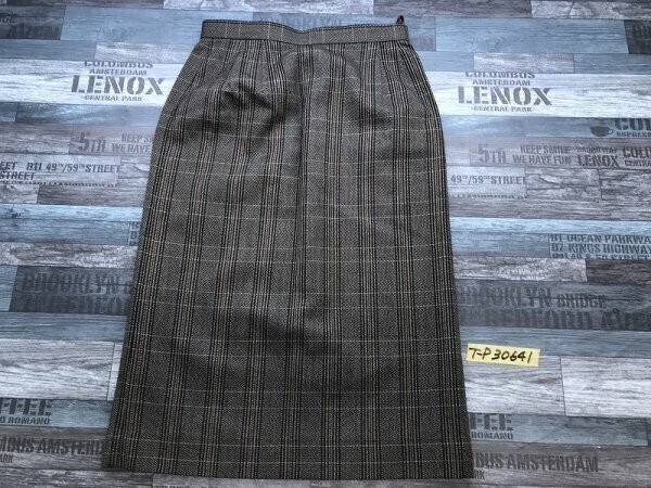 美品!銀座 山形屋 レディース タスマニアウール チェック柄 総裏地 スカート 茶色拍卖
