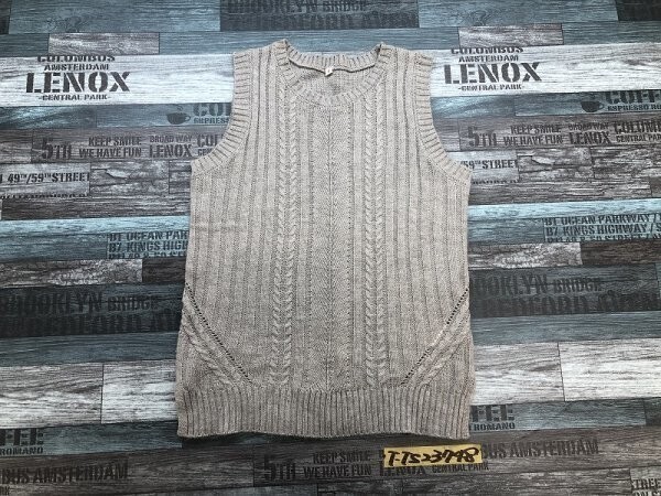ノーブランド レディース ケーブルニットベスト サイドスリット アクリル&ポリエステル S グレー拍卖