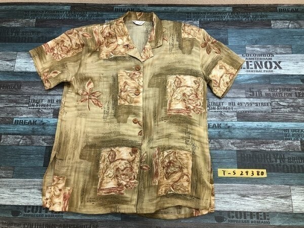 Diojn レディース ボタニカル柄 肩パッド入 半袖シャツ M カーキなど拍卖