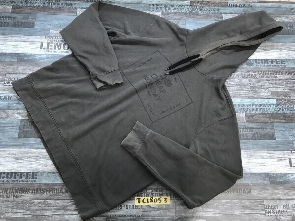 CHEAP MONDAY チープマンデー メンズ ボックスロゴ フード プルオーバーパーカー M チャコールグレー拍卖