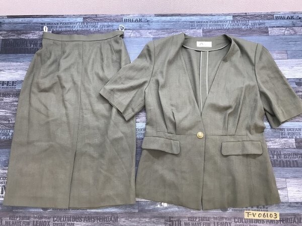 JEUNE CINQUANTE レディース ウール 薄手 ジャケット・スカート 上下セットアップ 9 カーキ拍卖