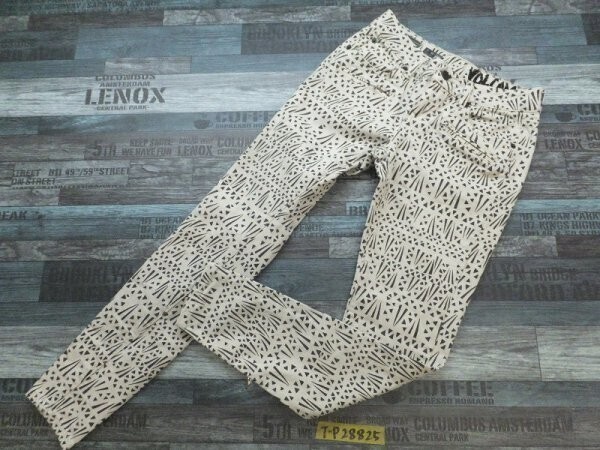 VOLCOM ボルコム レディース 総柄 SUPER STONED SKINNY ANKLE パンツ 25 白黒拍卖