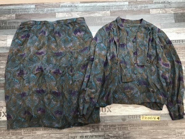 ハンドメイド レディース ブラウス・スカート 総柄 薄手 上下セットアップ 緑茶拍卖