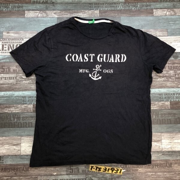 UNITED COLORS OF BENETTON ベネトン メンズ イカリ 英字プリント 半袖Tシャツ ネイビー拍卖