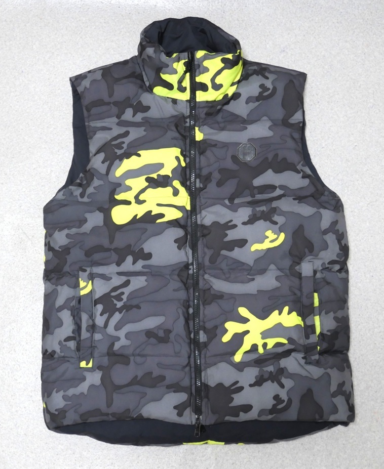F.C.R.B リバーシブル ダウンベスト L カモフラ 迷彩 黒 フード欠落 エフシーアールビー拍卖