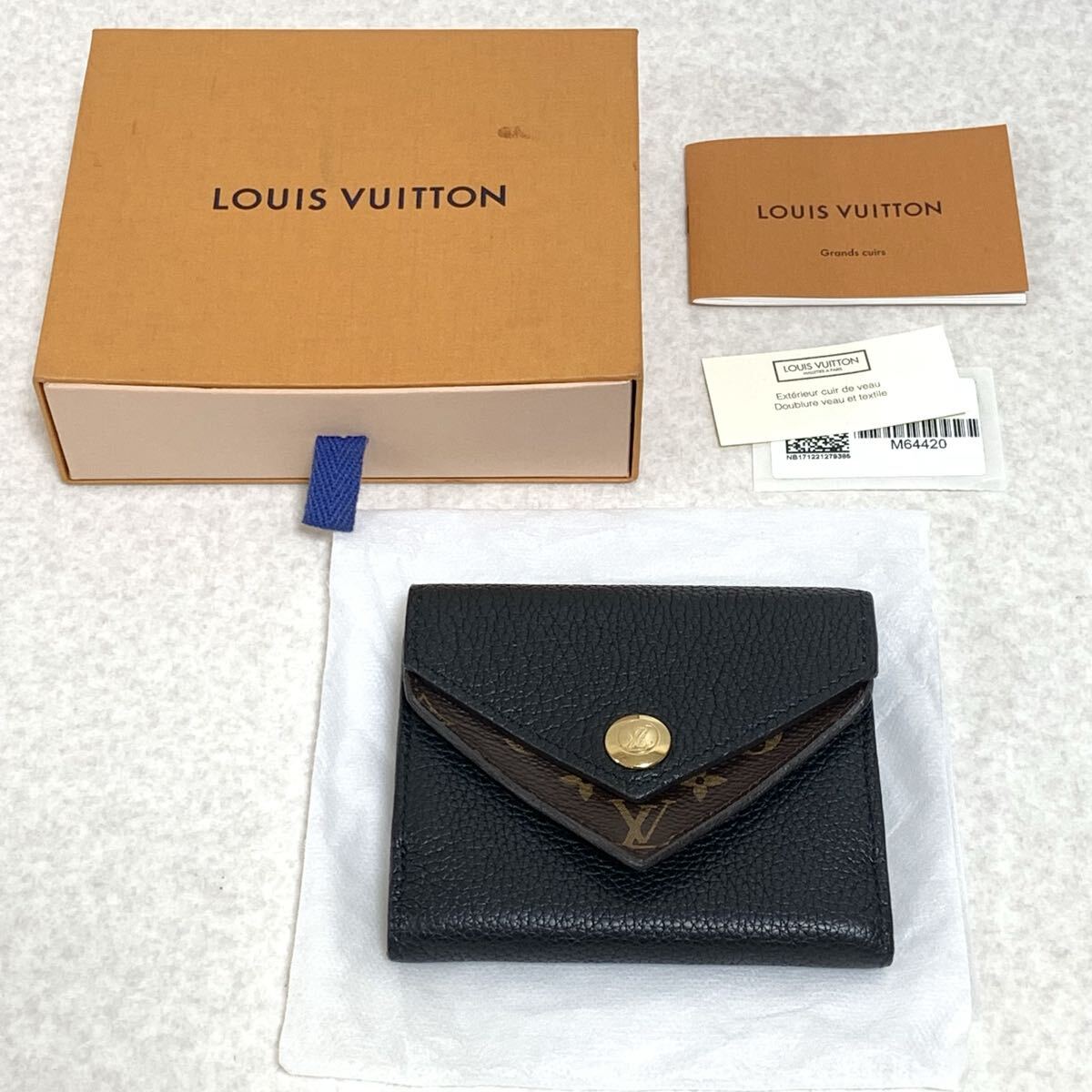 R【LOUIS VUITTON】ルイヴィトン ポルトフォイユ ドゥブルV M64420 三つ折り財布 モノグラム コンパクト ノワール 黒 ブラック LV拍卖