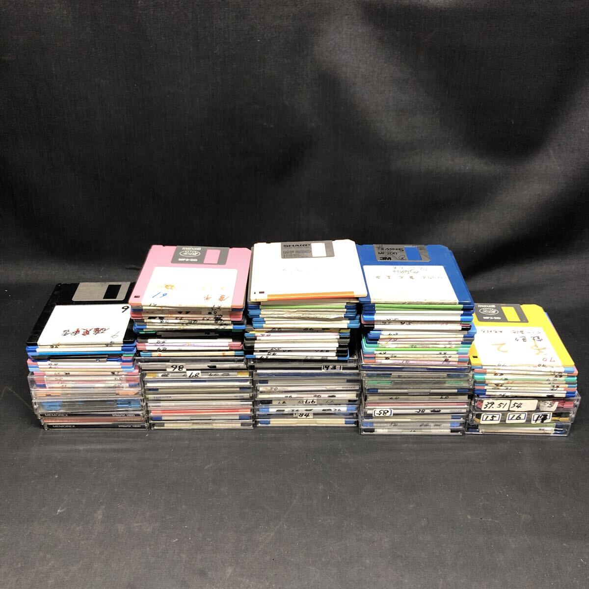 Y2441 【 2DD フロッピーディスク 129枚 】 使用済 2DDのみ 記録済み 動作未確認 FD MF2-DD TDK Maxell SHARP拍卖