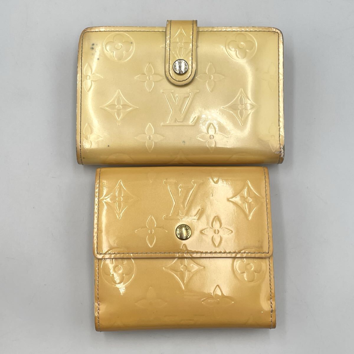 A LOUIS VUITTON 二つ折り財布 2点セット ヴェルニ ポルト モネ ビエ ヴィエノワ エナメル ルイヴィトン ブランド小物 レディース モノトク拍卖