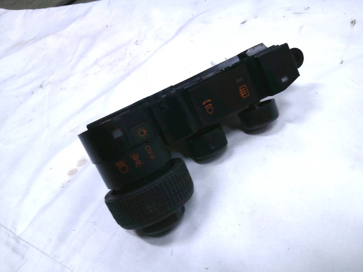 マツダ RX-7 FC-3S 13B ライト スイッチ 売り切り拍卖