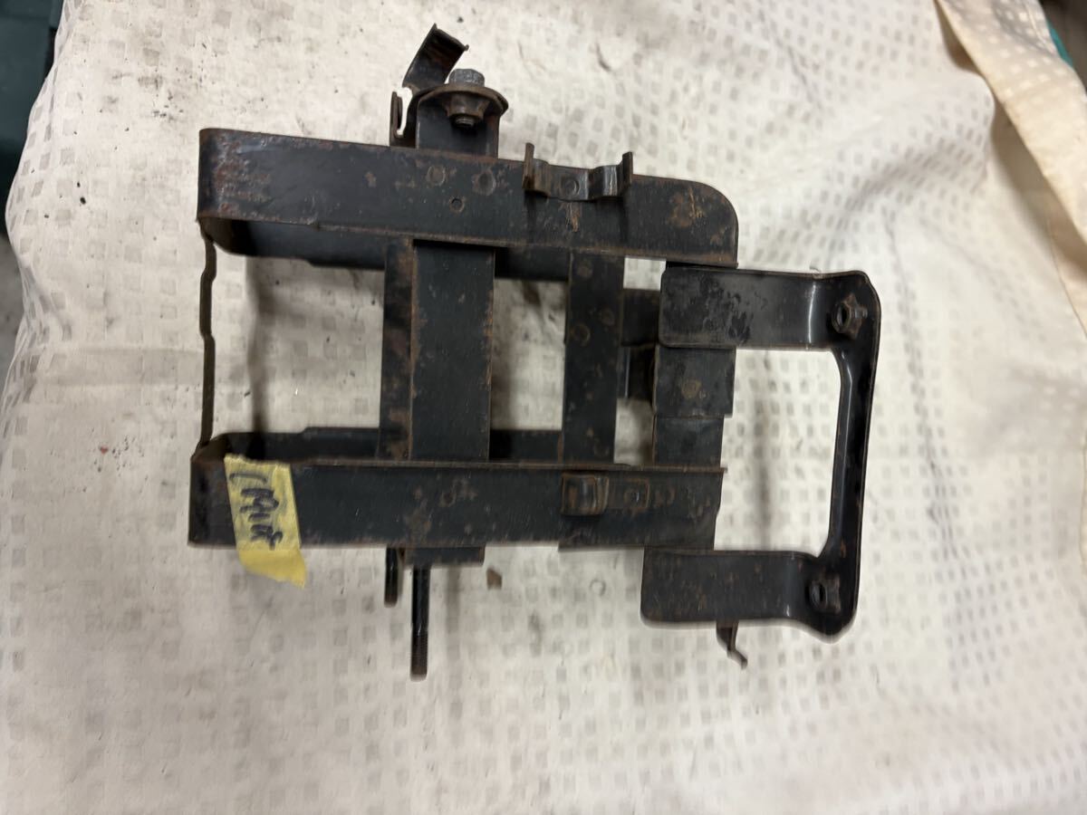 CB750F/900F純正 バッテリーケース ブラケット バッテリーボックス ホンダ拍卖