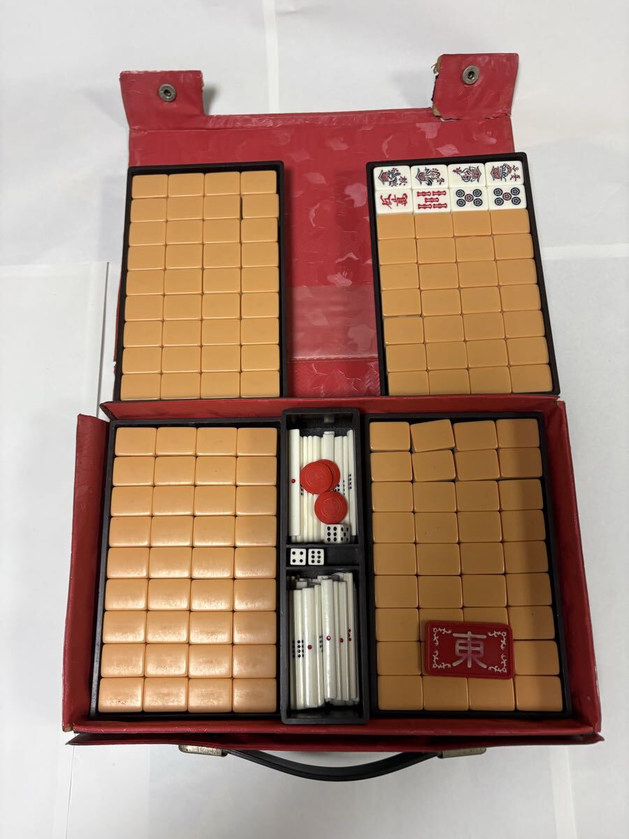 麻雀牌 麻雀 麻雀牌セット 麻雀パイ ケース入り 昭和レトロ セット 点棒 ゲーム レトロ拍卖