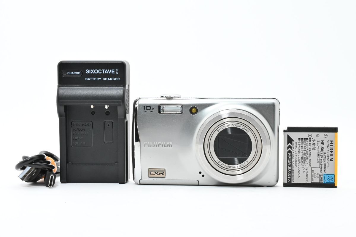 ★訳あり極上品★ FUJIFILM フジフィルム FINEPIX F70EXR シルバー バッテリー 充電器 基本動作OK 液晶ドット欠け AU5365#0005#0009拍卖