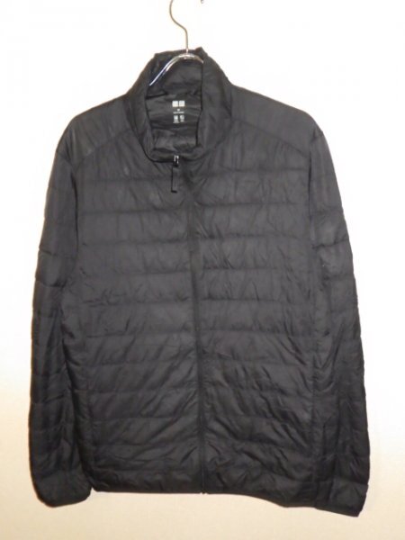 z141 UNIQLO ユニクロ ダウンジップジャケット 紺色 サイズM ウルトラライトダウン 人気 激安拍卖