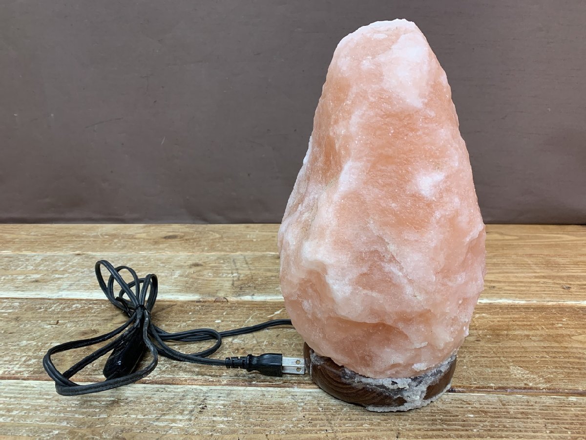 【YJ-1028】ヒマラヤ 天然岩塩 ソルト クリスタル ランプ 照明 インテリア 高さ約25cm 通電確認済 東京引取可 同梱可【千円市場】拍卖