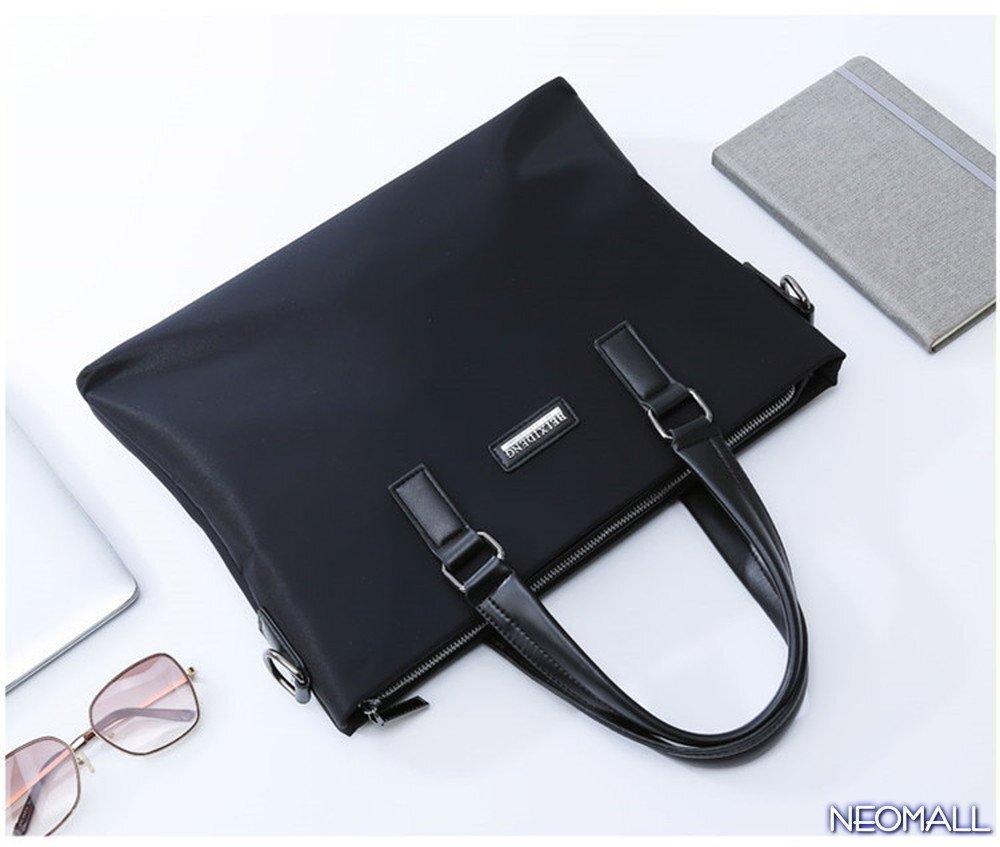 人気☆ 新品 メンズ 高級PUレザー ビジネスバッグ【587】ブラック ブリーフケース ショルダー スクエア 横型 大人気 上質 質感◎ 未使用拍卖