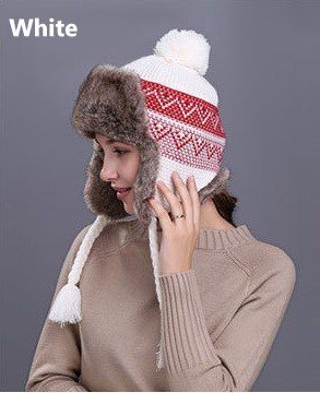 ニット帽 ホワイト レディース 秋冬 厚手 帽子 ニット 柔らか キャップ hat アウトドア ポンポン付き あったかい オシャレ 冬 耳当て n835拍卖
