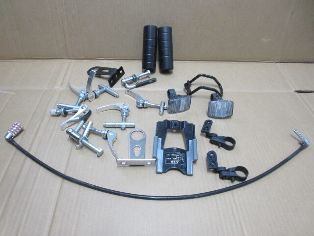 未使用 保管品 パーツ色々 個数にして19個拍卖