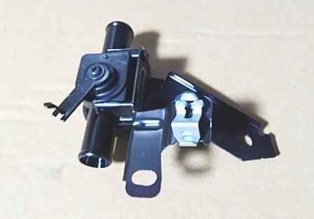 新品 流用 ローバーミニ対応 国産 ヒーターコック ヒーターバルブ 1988年式から2001年式まで対応します拍卖