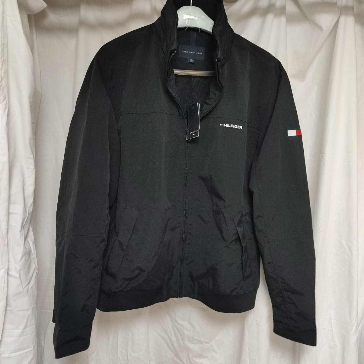 トミーヒルフィガー TOMMY ジャケットウォーターストップXXLフード付き 希少XXLサイズ拍卖