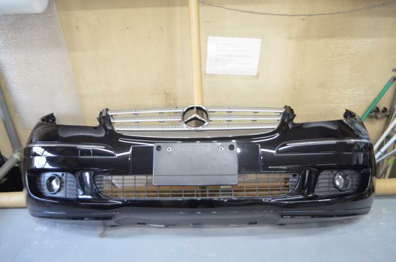 ベンツ A200 アバンギャルド 右ハンドル 前期(169034 W169) 純正 フロントバンパー フォグランプ グリル付 191U k093002拍卖
