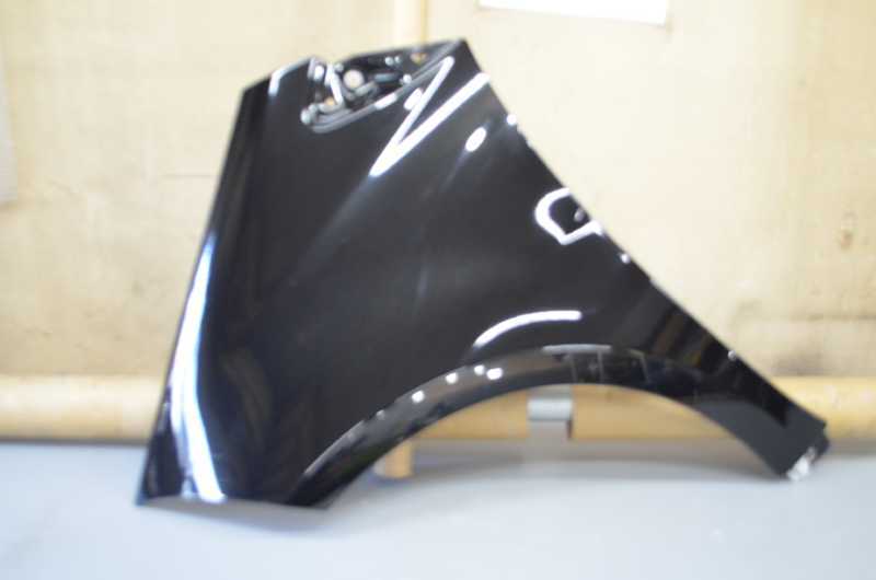 ベンツ A200 アバンギャルド 右ハンドル 前期(169034 W169) 純正 破損無 取付OK 左 フロントフェンダーパネル 191U k093004拍卖