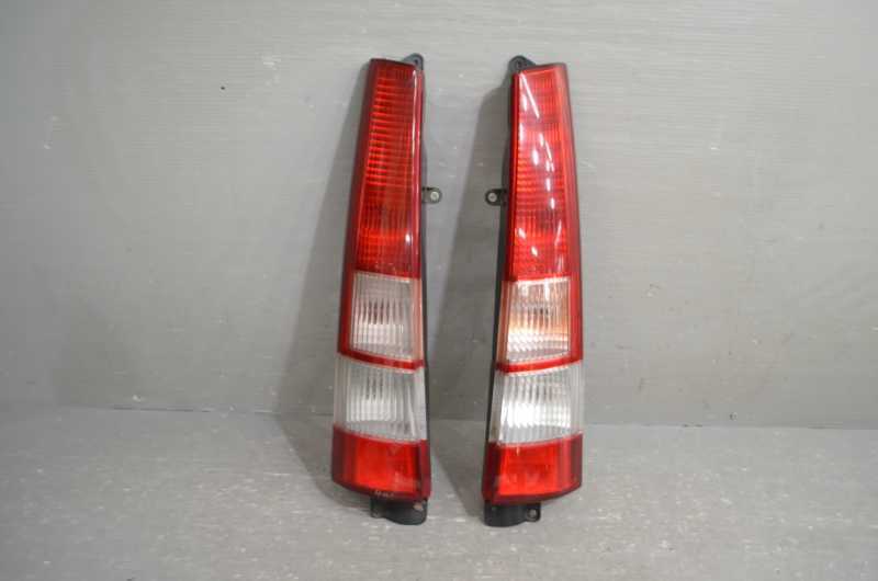 サンバー ディアス ワゴン 中期(TW1) 純正 MITSUBA 動作保証 テールライト 左右 セット テールランプ 右左 VC02-003 /84201TC100 k093072拍卖
