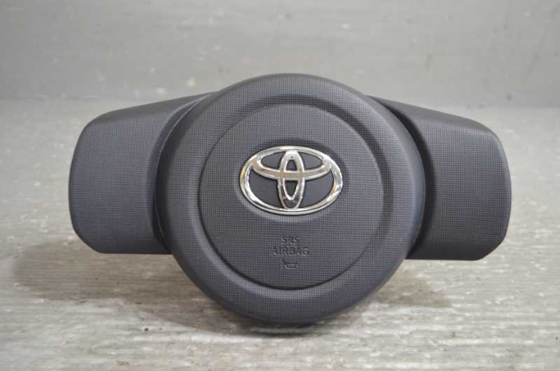 スペイド F 前期(NCP141) 純正 破損無 取付OK ホーンパッド トリム FK40 /45130-52690-C0 k093097拍卖