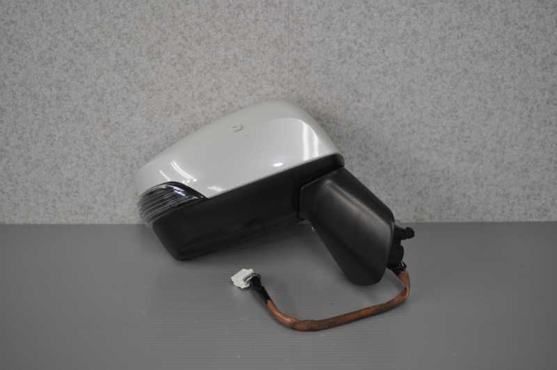 インプレッサ G4 2.0i D型 後期 (GJ7 GP2) 純正 破損無 右 ドアミラー 電格 9P ウィンカー ヒーター付 K1X 白 037559 91036VA380 s021262B拍卖