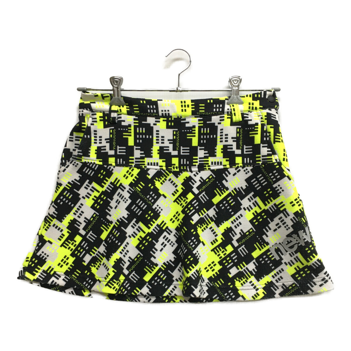 coco 中古【SALE】二ューバランスゴルフ NewBalance レディース スカート 0(S) 白×黒×黄 軽量 春秋 レターパックプラス発送可 K1442拍卖
