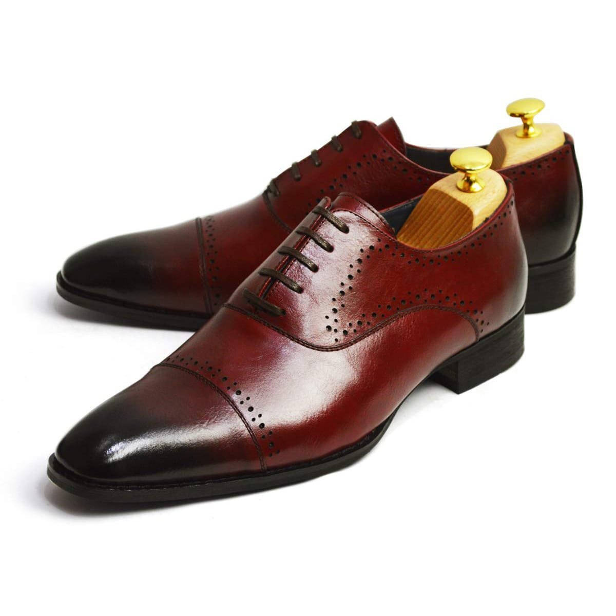 新品■27cm ビジネスシューズ メンズ 革靴 ドレスシューズ フォーマル イタリアンテイスト 紳士靴 ロングノーズ 黒 赤 レースアップ拍卖