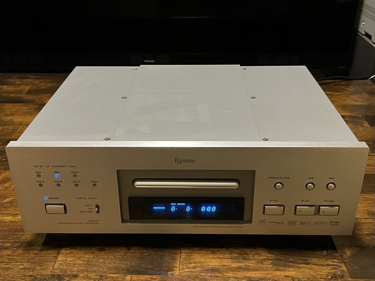 ★★★ ESOTERIC DV-50 CD/SACD/DVDプレイヤー / 専用リモコン 交換用Pickup 付き / ジャンク品拍卖