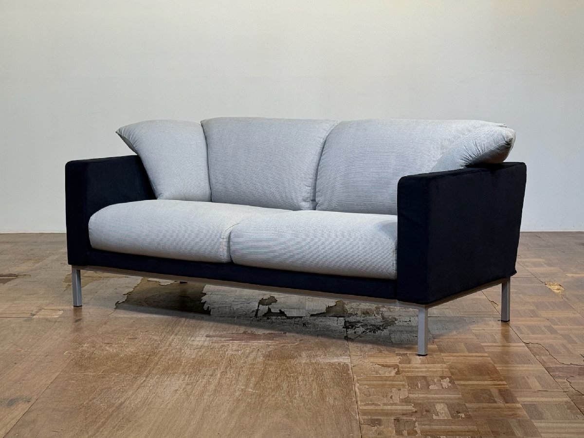 -os0257|Cassina ixc. 名作 PODA/ポダ コーナリングアームファブリックダブルシートソファ|カッシーナ B&Bイタリア ドリアデ デパドヴァ拍卖