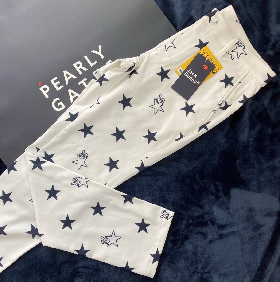 新品 パーリーゲイツ ジャックバニー 【ドラえもん】4WAYストレッチ裏起毛パンツ(5)サイズL/白 JACK BUNNY拍卖