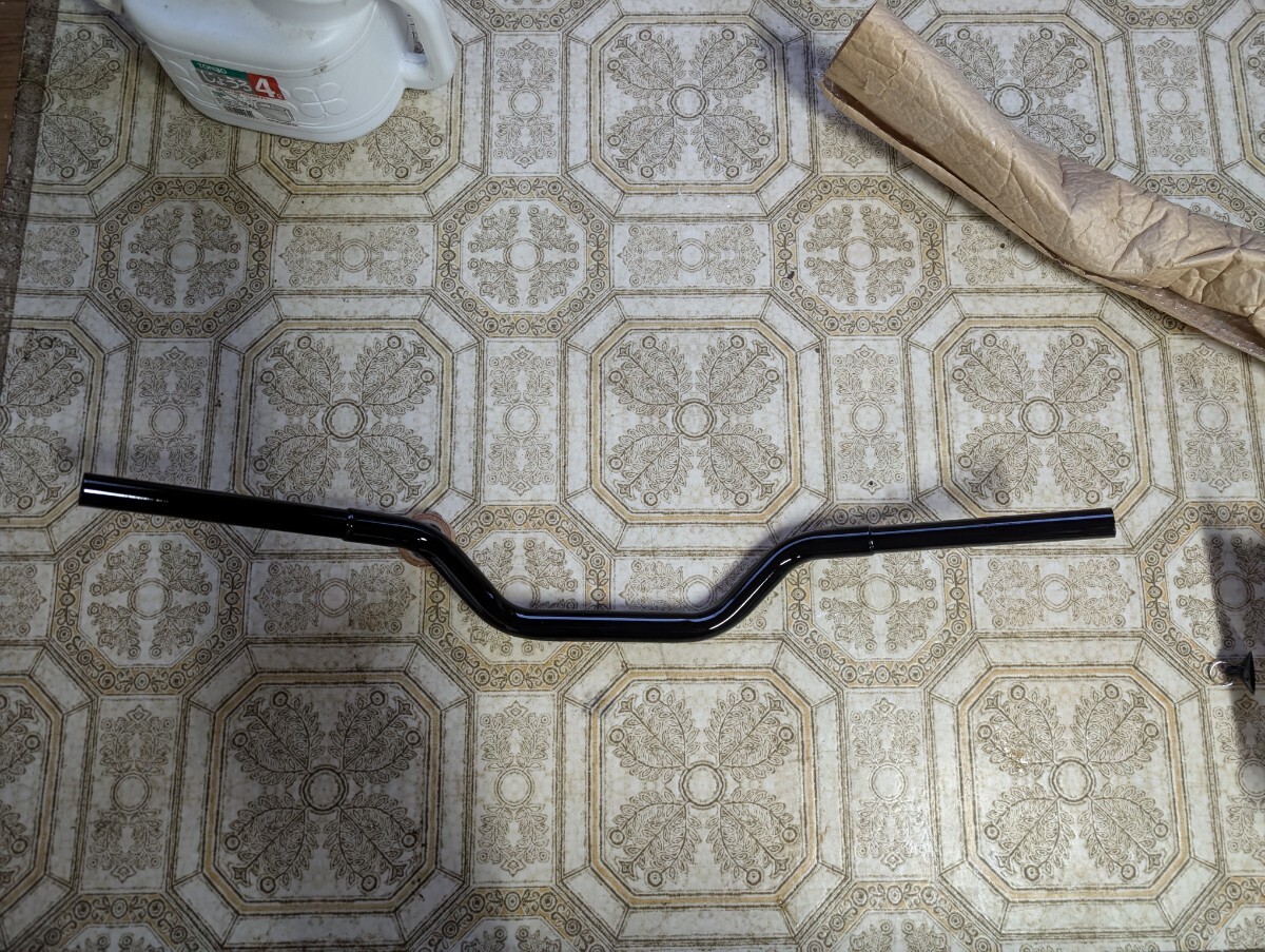 カワサキW650 社外 ハンドル 再塗装済み 綺麗拍卖