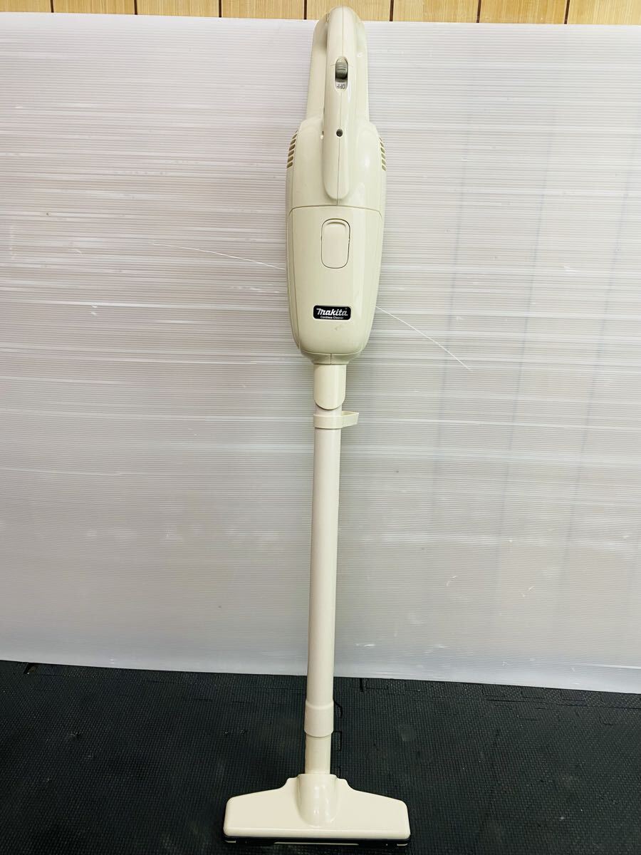 ◇ makita マキタ 充電式クリーナー 4076D アイボリー コードレス 掃除機 電源コード欠品 通電確認済み拍卖