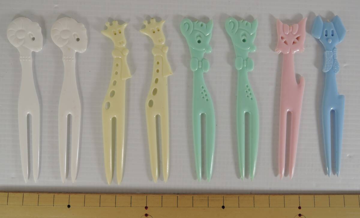 ☆08E■味の素のマヨネーズ ペットフォーク 8本 プラスチック製■ヒツジ・キリン・シカ・イヌ・ネコ拍卖