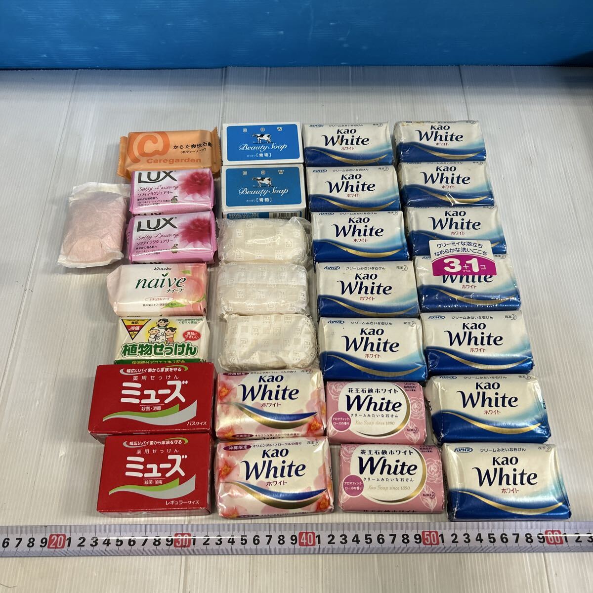 固形石鹸 石鹸 LUX 花王 せっけん 石けん Kao セット ソープ 保管品 牛乳せっけん cow lux ミューズ 大量セット 外箱汚れある物有り拍卖
