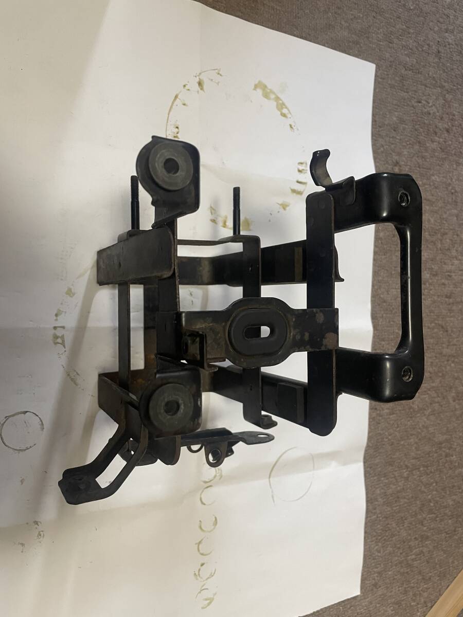 中古ホンダ純正CB750Fバッテリーケース拍卖