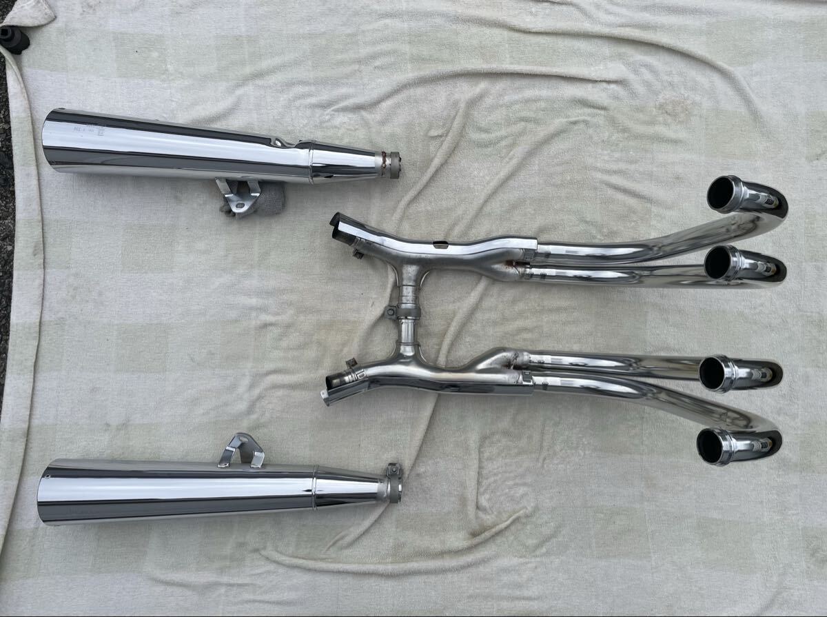 希少! 逆車 美品 ゼファー1100純正マフラー ZRT10A-047*** 1995年式 エクボ/凹み無し 低走行距離時外し拍卖