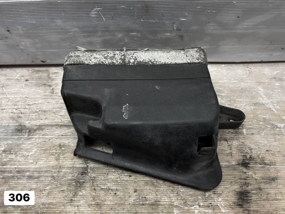 【管32】ホンダ・フリーウェイ・MF03・純正・メットインボックス?小物入れカバー拍卖