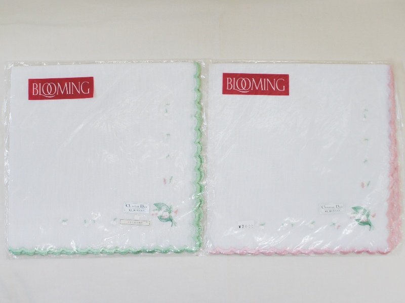 未使用【Christian Dior クリスチャン・ディオール】すずらん刺繍ハンカチ2点セット 色違い ポリ90% 麻10% 鐘紡製造 44.5cm角拍卖