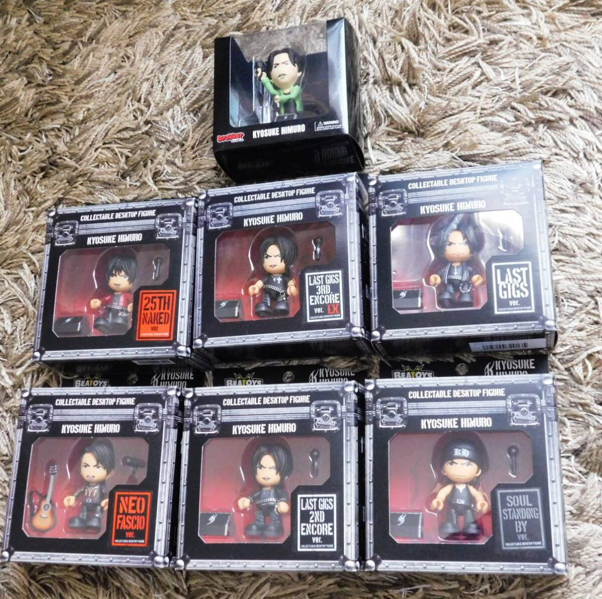■ 氷室京介展 デフォルメフィギュア+ファンクラブ限定特典brokker 計7点セット NEO FASCIO/25th NAKED/LAST GIGS/SOUL STANDING BY~拍卖