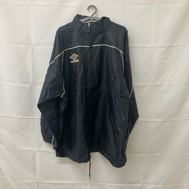 B580 アンブロ XL アメリカ古着 ナイロン プルオーバージャケット ブラック UMBRO メンズ拍卖