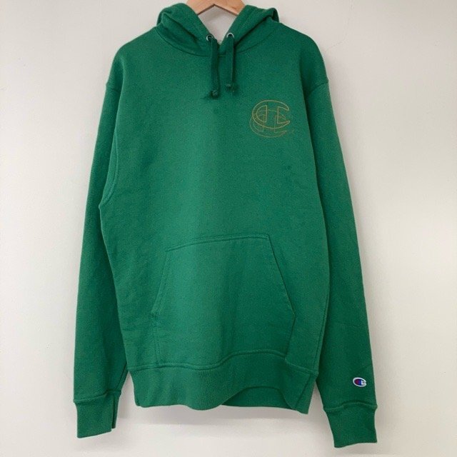 B679 チャンピオン S アメリカ古着 コットンポリ 長袖 刺繍ロゴ パーカー グリーン Champion メンズ拍卖