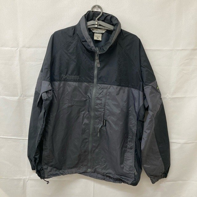 B828 コロンビア L アメリカ古着 ベトナム製 ナイロン フード付き ジャケット グレー×ブラック Columbia メンズ拍卖